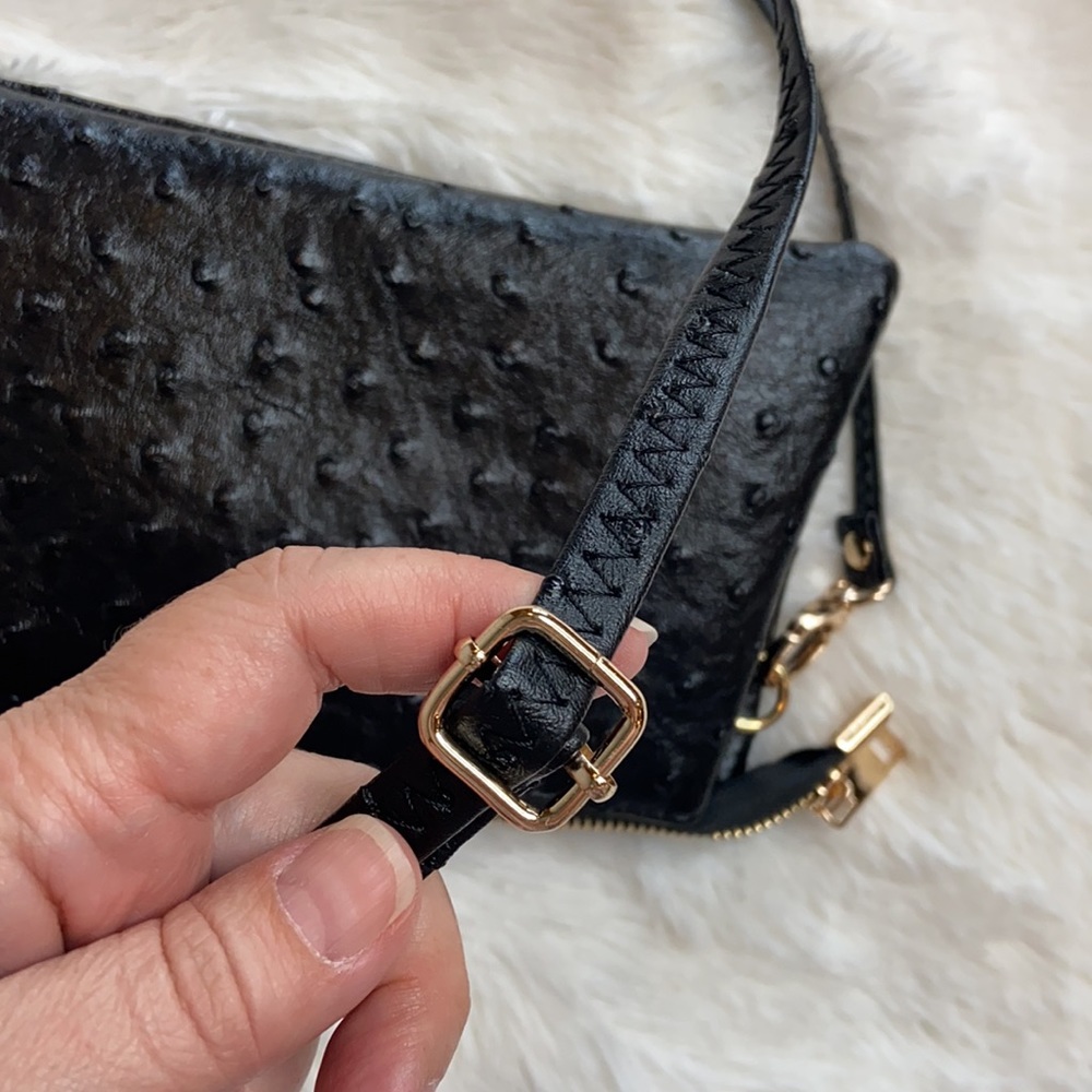 Black Crossbody Adjustable Purse - Picture 11 of 11